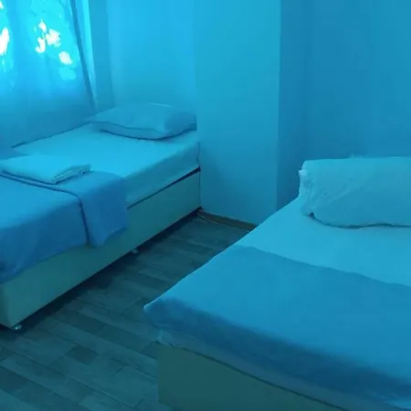 Apartment Turquise Twin House